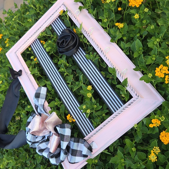 French Inspired Shabby Chic Hair Jewelry Holder Black White Pink - Picture 13 of 13